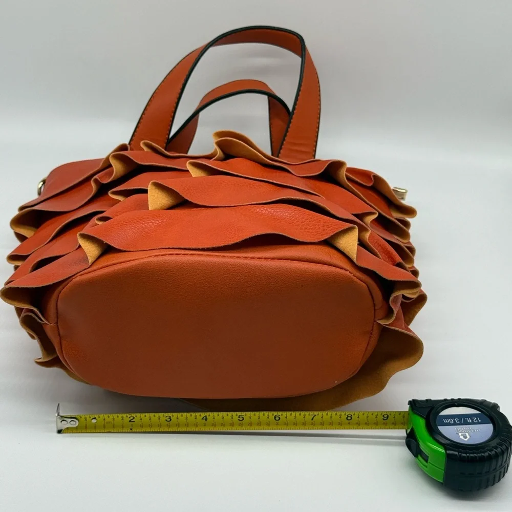 NWOT Orange Ruffle Layered Tote Bag with Handles & Zip - Picture 6 of 11